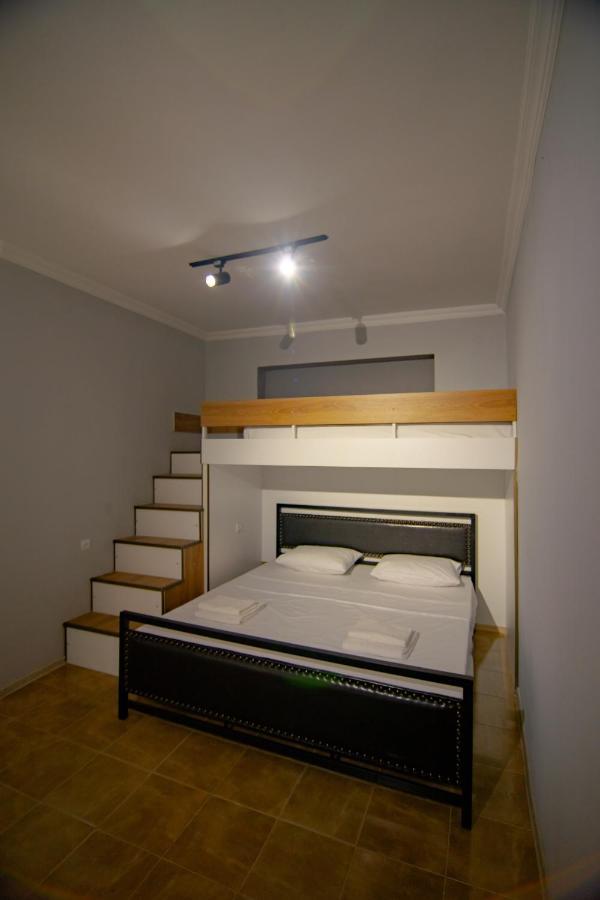 Apartamento Comfy Corner Telavi Exterior foto