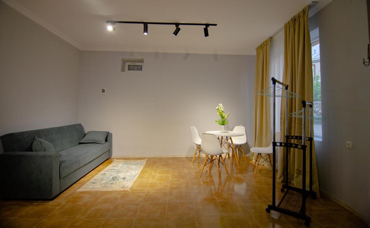 Apartamento Comfy Corner Telavi Exterior foto